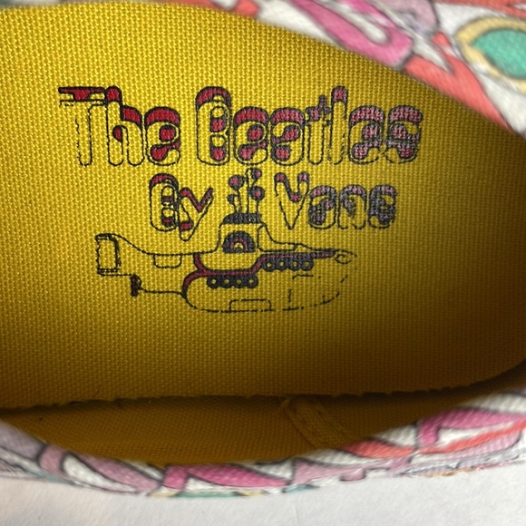 THE BEATLES BY VANS • YELLOW SUBMARINE • ALL YOU NEED IS LOVE • WOMENS 5.5 - Picture 4 of 9